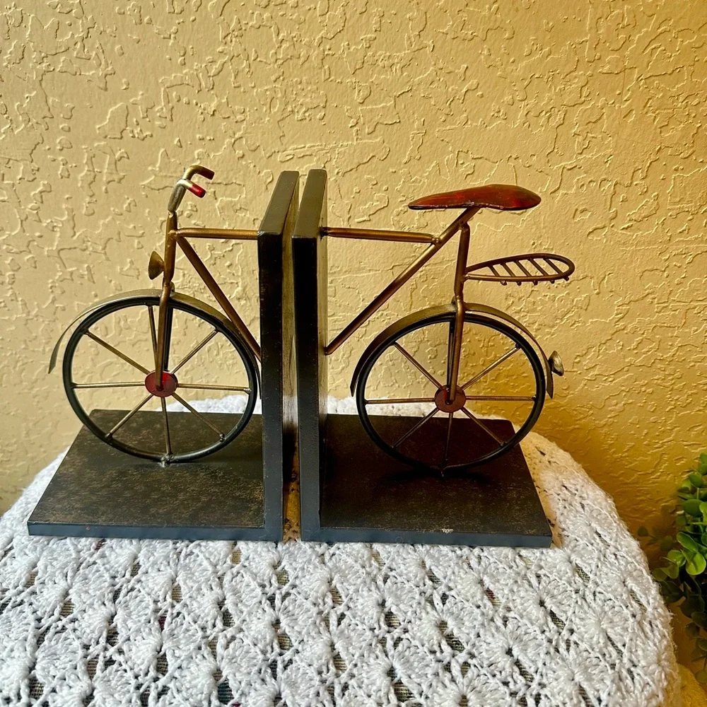 Vintage Bicycle Book Ends Metal Black Red Silver Gold Very Detailed Retro Style